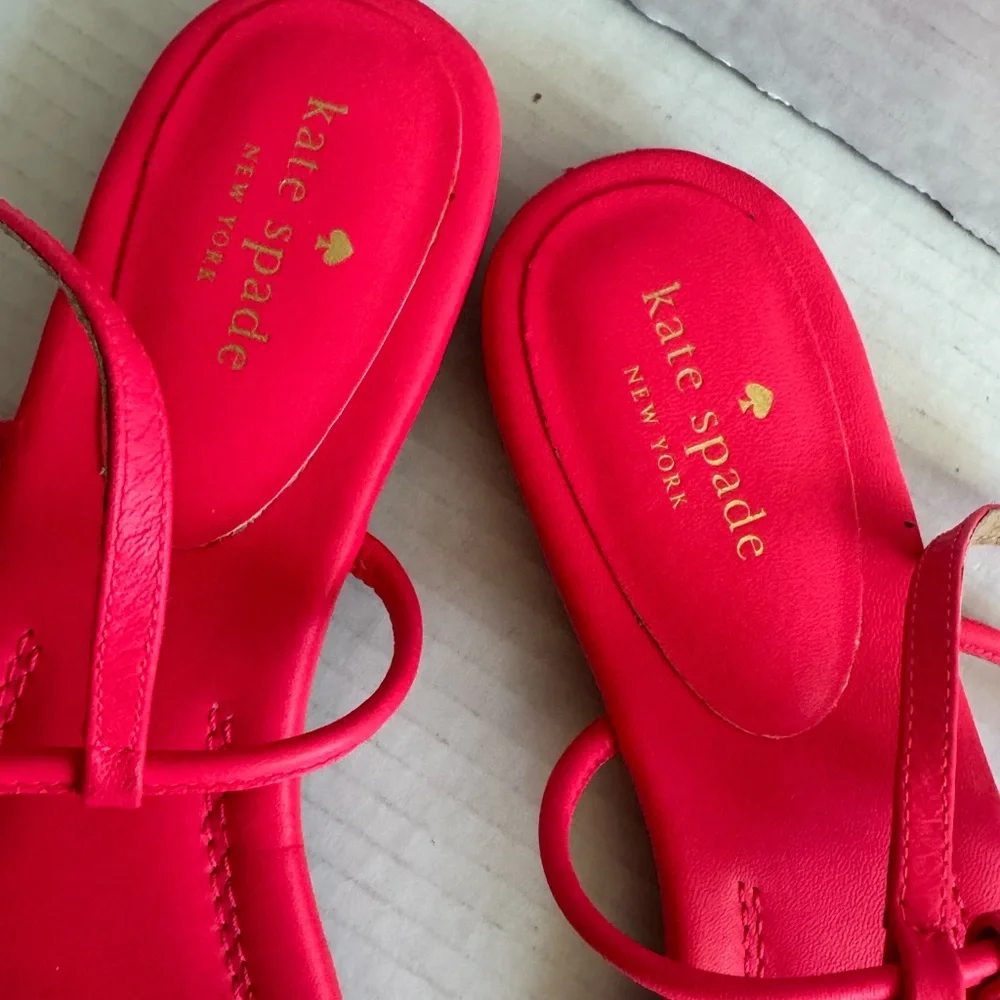 NEW Kate Spade Women’s Bow hot‎ pink sandals shoes size 9